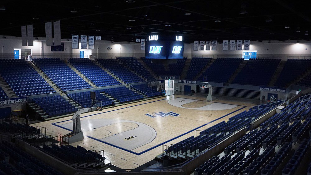 HawksEliteAAU's tweet photo. 2023 6’6 G/F Joey Robertson (@JoeyRobertson31) will be on a visit to Lincoln Memorial September 4. Had a big time July. One of the best shooters w/ size and skill available. 4.0 GPA. https://t.co/BedzVULitZ