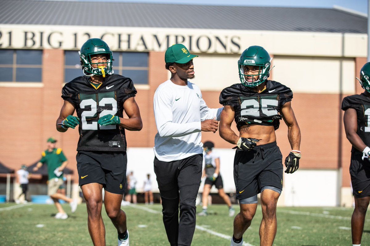 Reggie Bush II tweet media
