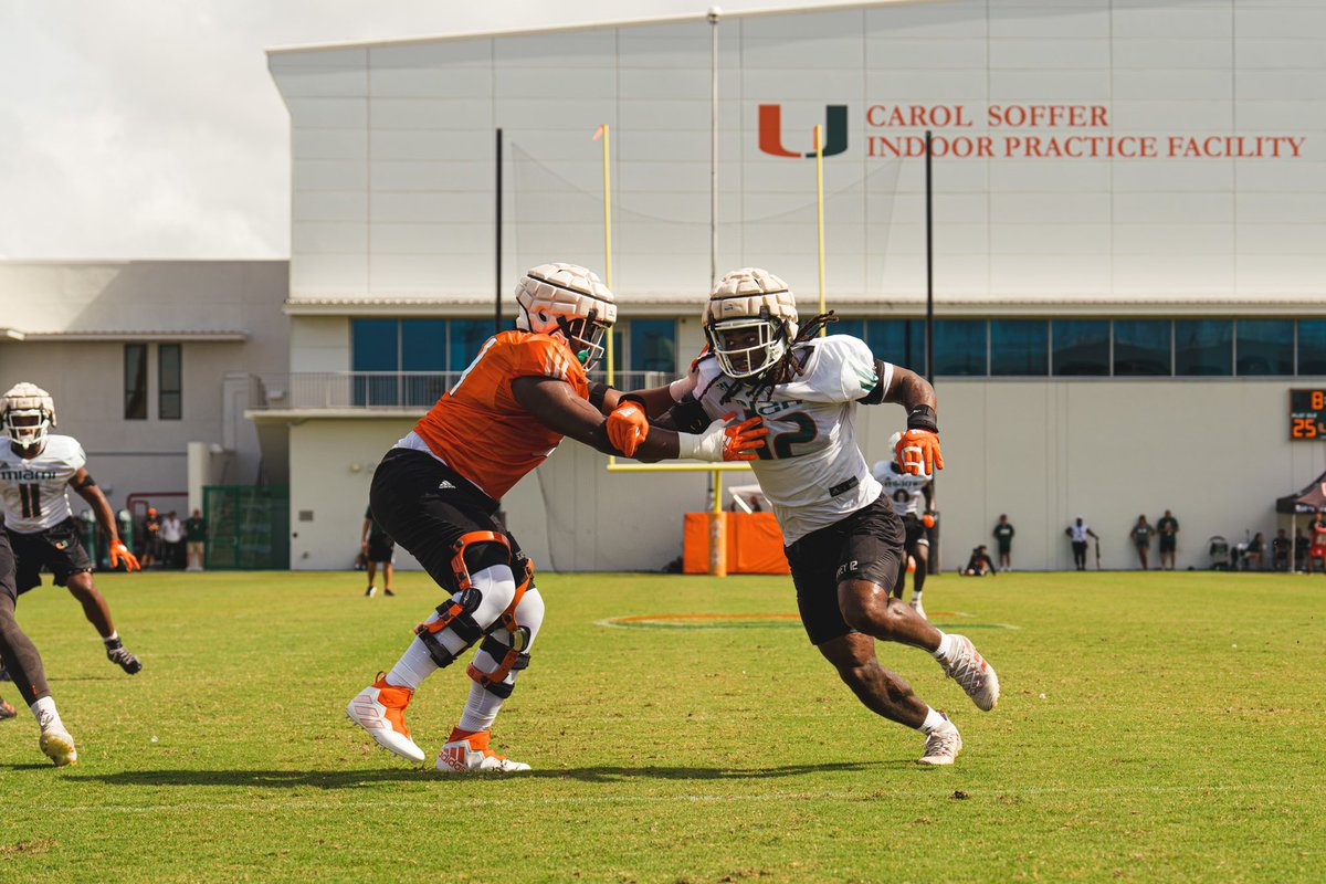 CanesFootball's tweet photo. Grinding. https://t.co/m4OlvIjfXL