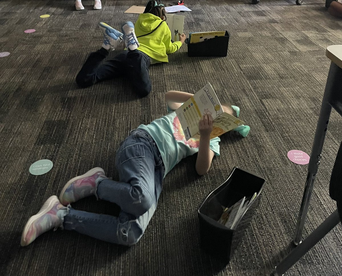 Amanda Iverson tweet media