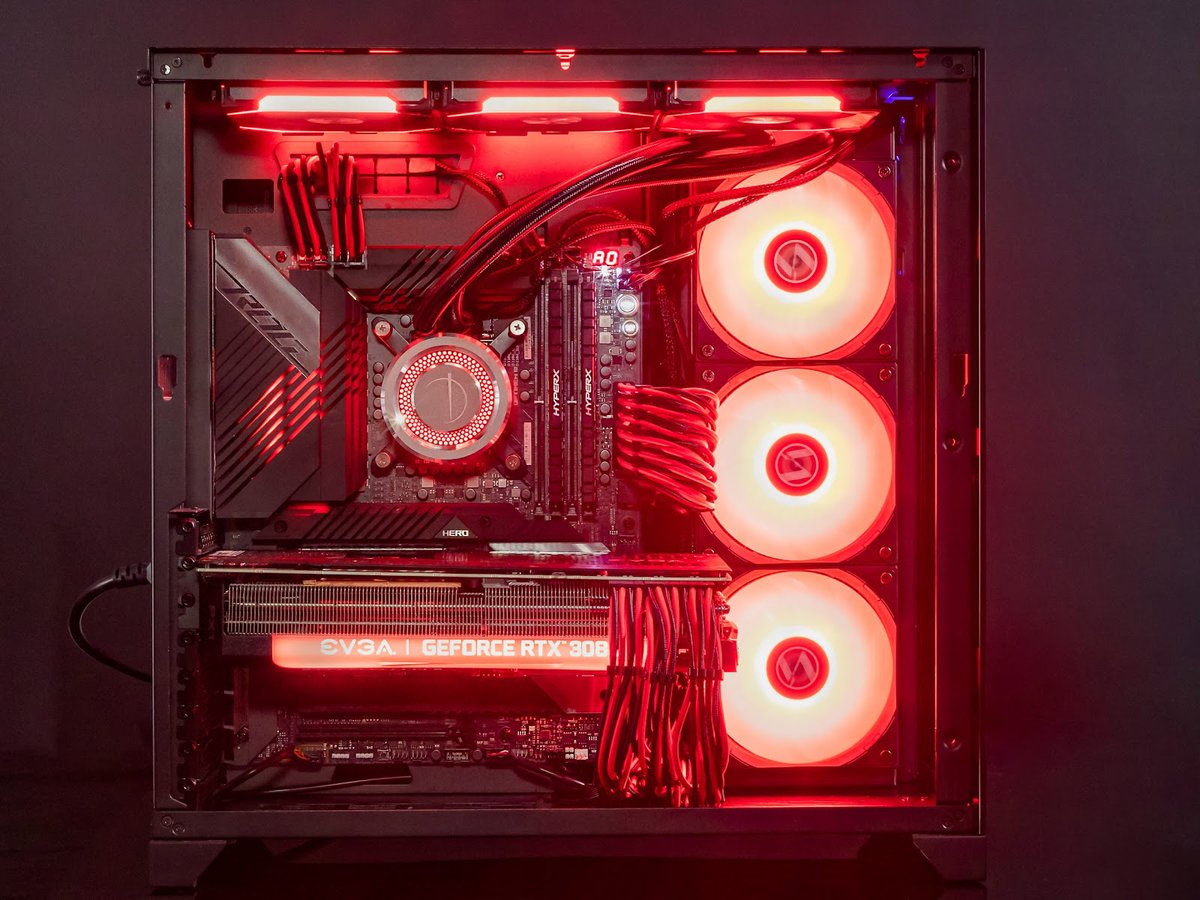 Our biggest giveaway in recent history ends tomorrow! We're giving away a gaming PC with killer specs. Check out the details and drop your name in the hat at: gimme.scamstuff.com