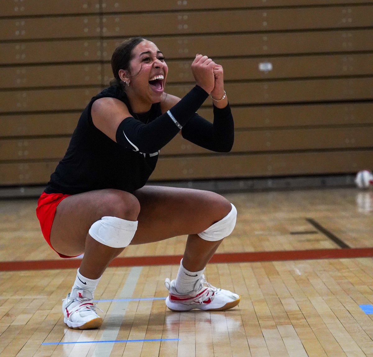 UNMLoboVB's tweet photo. Intensity not slowing down on day 2.

#GoLobos https://t.co/o7woA6CF0b
