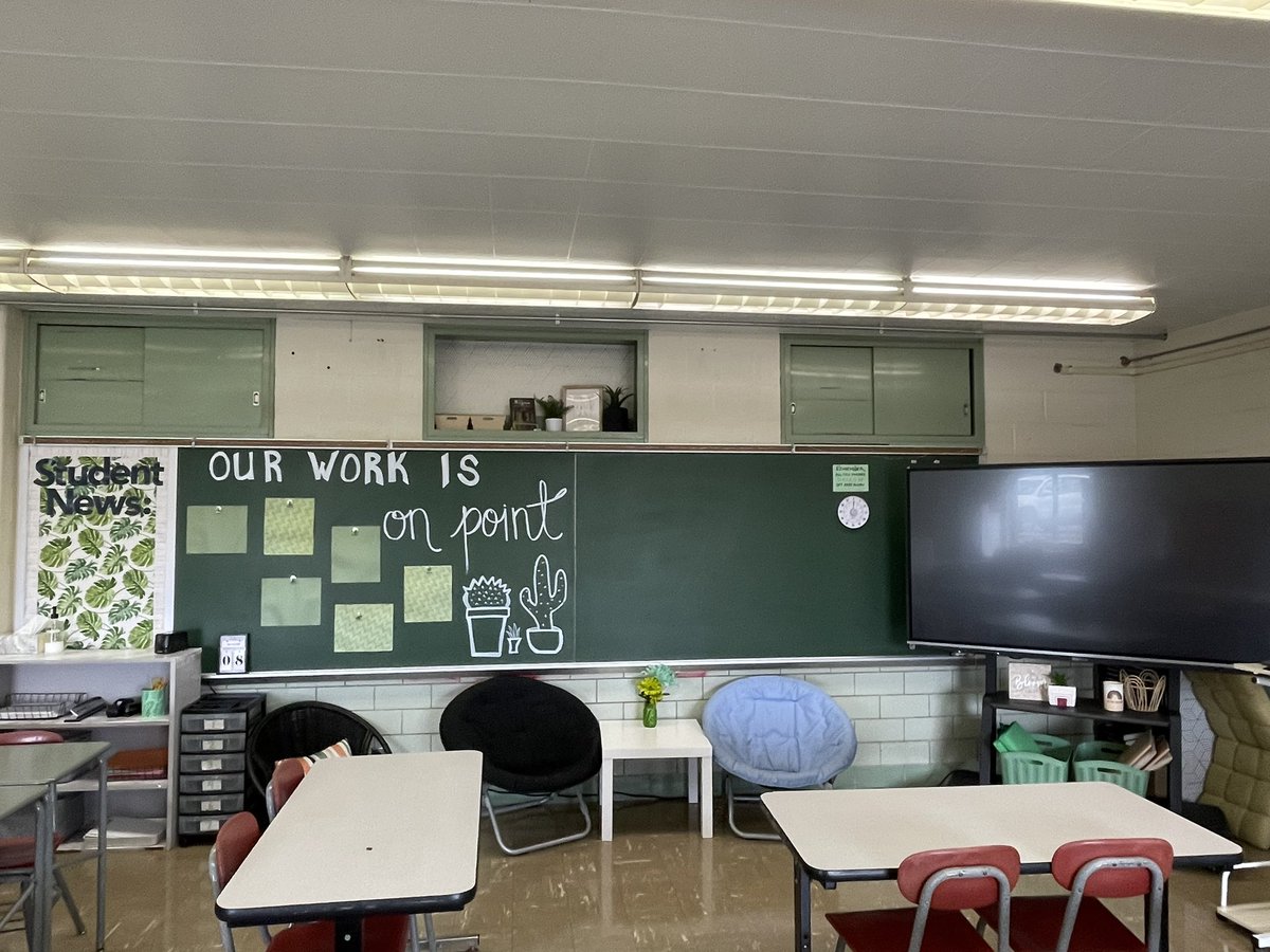 miss_troxell's tweet photo. I’m a product of my surroundings so I like to make sure I’m surrounded by growth, positivity, and some cuteness! I cannot wait to meet my new students and share this space with them! #RootForEachOther https://t.co/uNoKzv3B9h