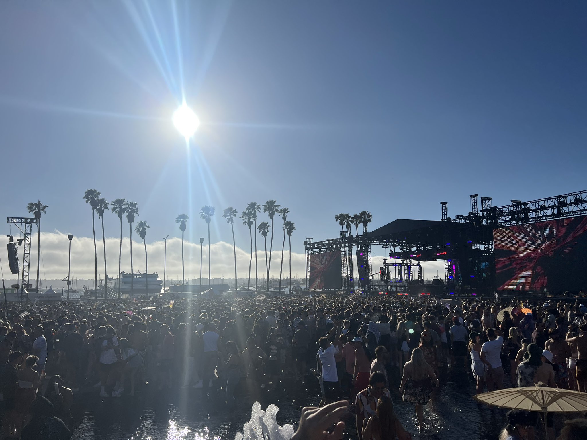 rose fittt 2% on Twitter: quot NODOZ22 Not sure what genre that is I ll