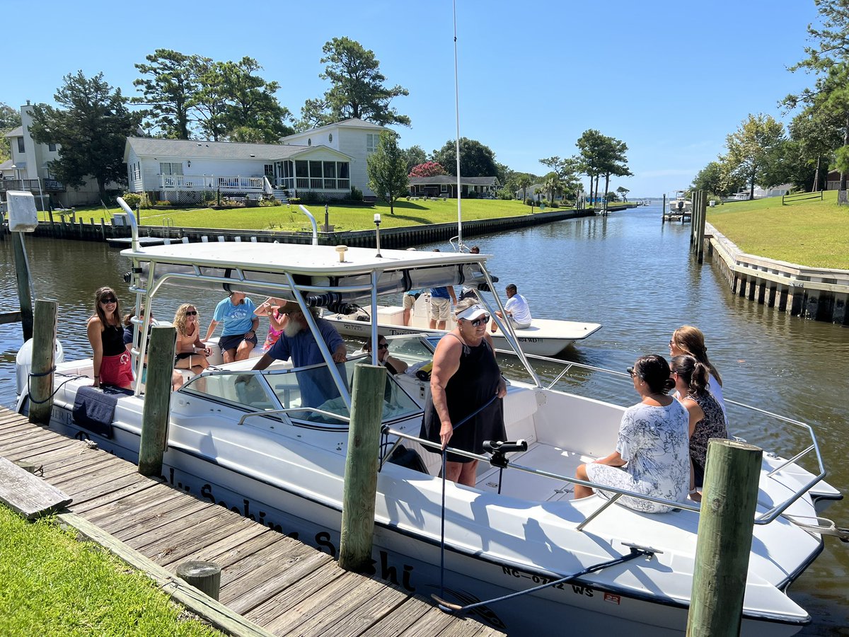 The Summer Leadership meeting was a success!  How could it not be with these awesome leaders? <a href="/TheCreekBCMS/">TheCreekBCMS</a> Lunch was a nice break too! Love these people! #Iwishyoumore  #LightTheWay