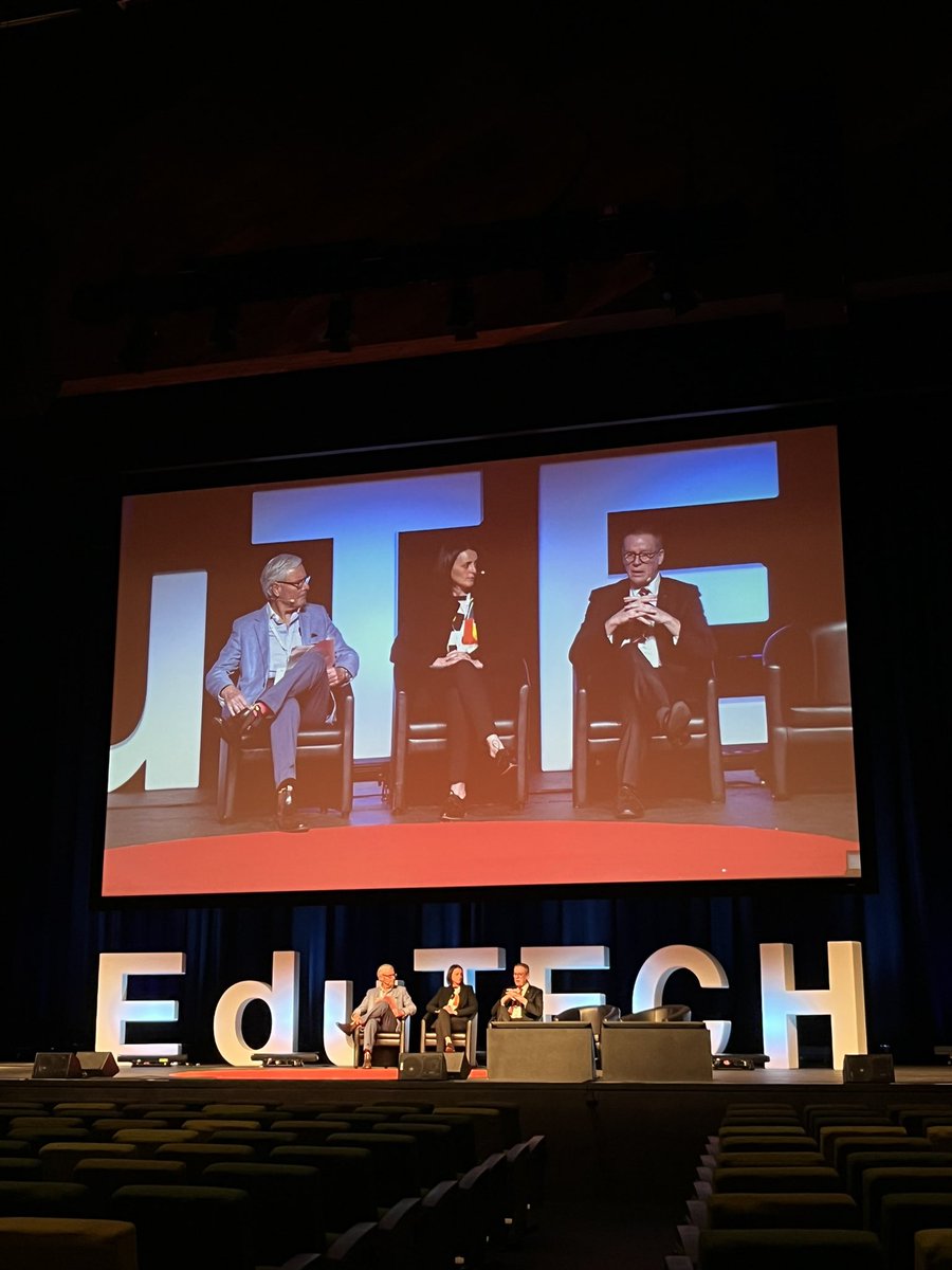 “You can’t trade on good will forever” - Absolutely bang on re #teacher #wellbeing in our schools <a href="/markmerry7/">Dr Mark Merry 🇦🇺</a> <a href="/EduTECH_AU/">EDUtech AU</a> #EduTECH2022 #edutechau #aussieEd