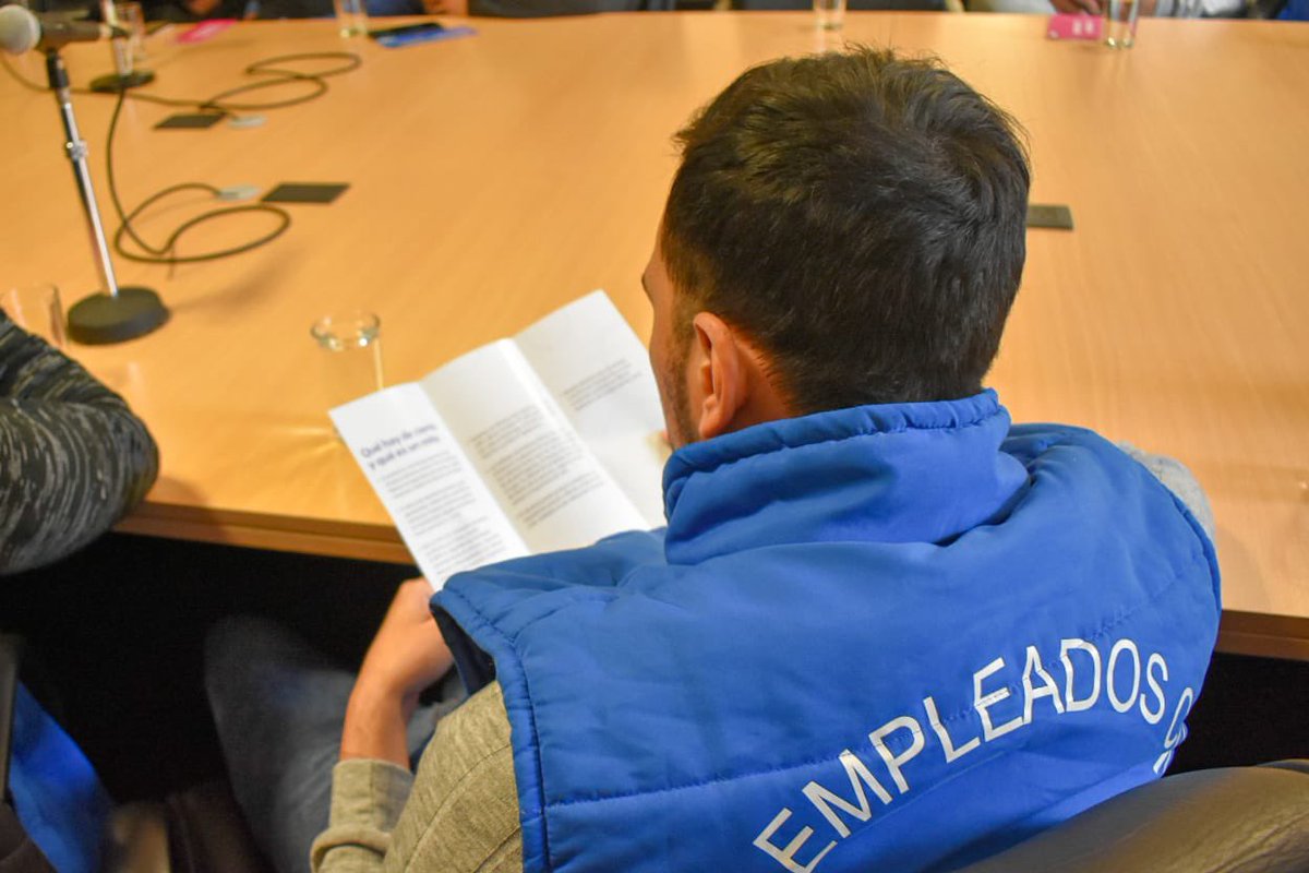 Nuestrxs compañerxs de la juventud de comercio estuvieron presentes en #CGT. Desde la mesa de <a href="/SaludCgt/">Salud Laboral CGT</a> y <a href="/Sedronar/">Sedronar</a> se realizó una jornada de trabajo y capacitación,donde se expusieron distintas problemáticas de consumo y sus métodos de abordaje.