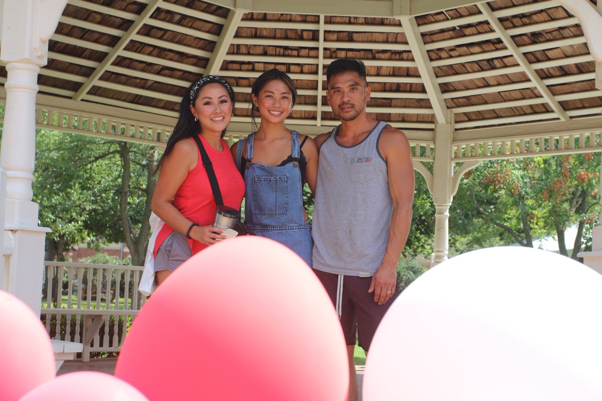 OU_HRL's tweet image. #OUMoveIn22 is over halfway done! We hope you're having a great time getting to know campus and setting up your space. 🛌