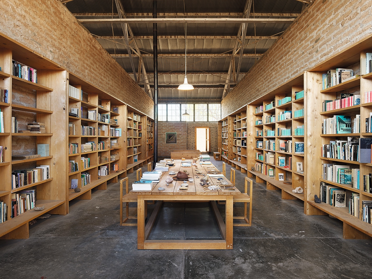 We are pleased to announce a $60,000 grant to @juddfoundation in support of the Donald Judd Library Project, a digital preservation initiative that weds the categorization and visual impact of Judd’s physical library with broad digital accessibility. 

thomafoundation.org/news-press/fou…
