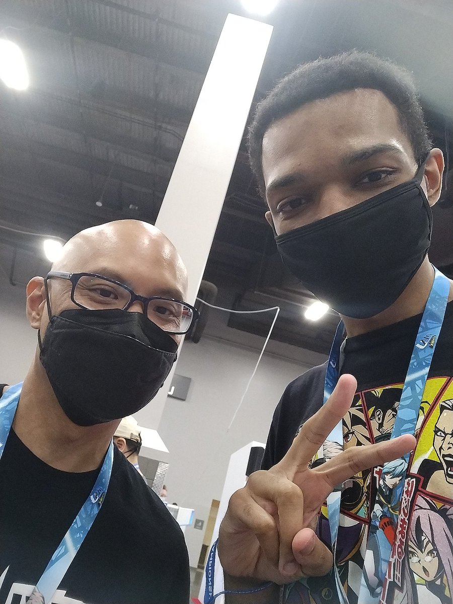 ElChakotay's tweet photo. I got to meet @Tony_Huynh in person at EVO. I told him I really appreciate what he does for the Multiversus community https://t.co/rf6XU9ByQL