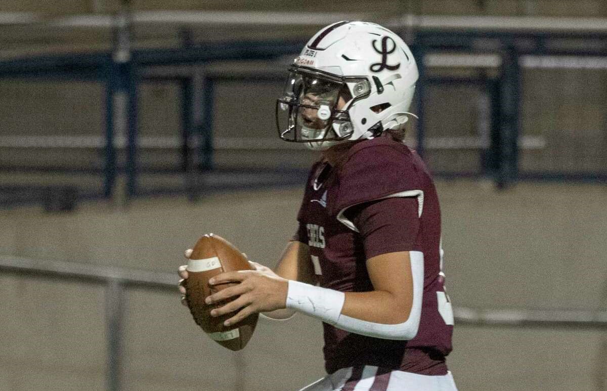 MRT Sports (@mwtsports) on Twitter photo HS FOOTBALL: Top 5 area quarterbacks to watch for 2022 season mrt.com/sports/highsch…) via <a href="/mwtnews/">Midland Reporter-Telegram</a> HS FOOTBALL: Top 5 area quarterbacks to watch for 2022 season mrt.com/sports/highsch…) via <a href="/mwtnews/">Midland Reporter-Telegram</a>