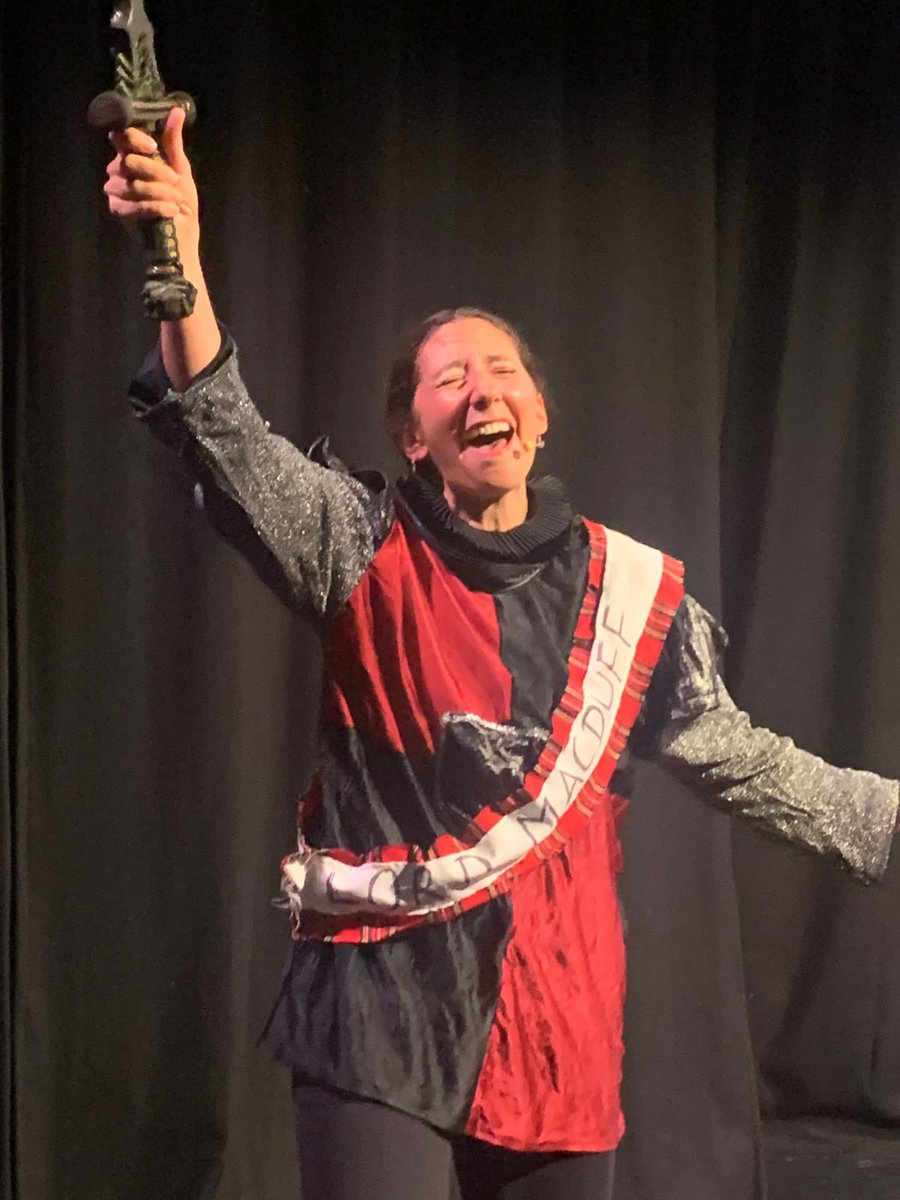 naomi_actor's tweet photo. In my happy place. #edfringe #EdFringe2022 #MacbethTheMusical #paradiseinaugustines #actorslife #feelinglucky #onstage #musical #macbeth https://t.co/9kH5a3VSos