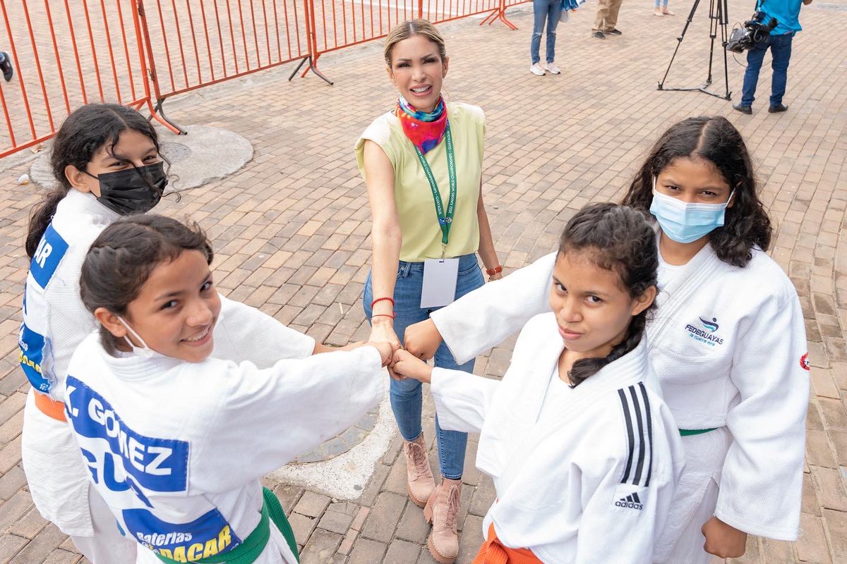 soysusanag's tweet photo. ¡#Guayaquil es sede del World Judo Championships Junior 2022! 🥋🇪🇨

Más de 60 delegaciones de Europa, Asia, América y Caribe se congregan en nuestra ciudad reactivando los sectores del turismo y ubicando a nuestra provincia en el mapa deportivo del mundo. 🙌🏼 #JudoJuniorGye2022 https://t.co/mO5wboKDS2