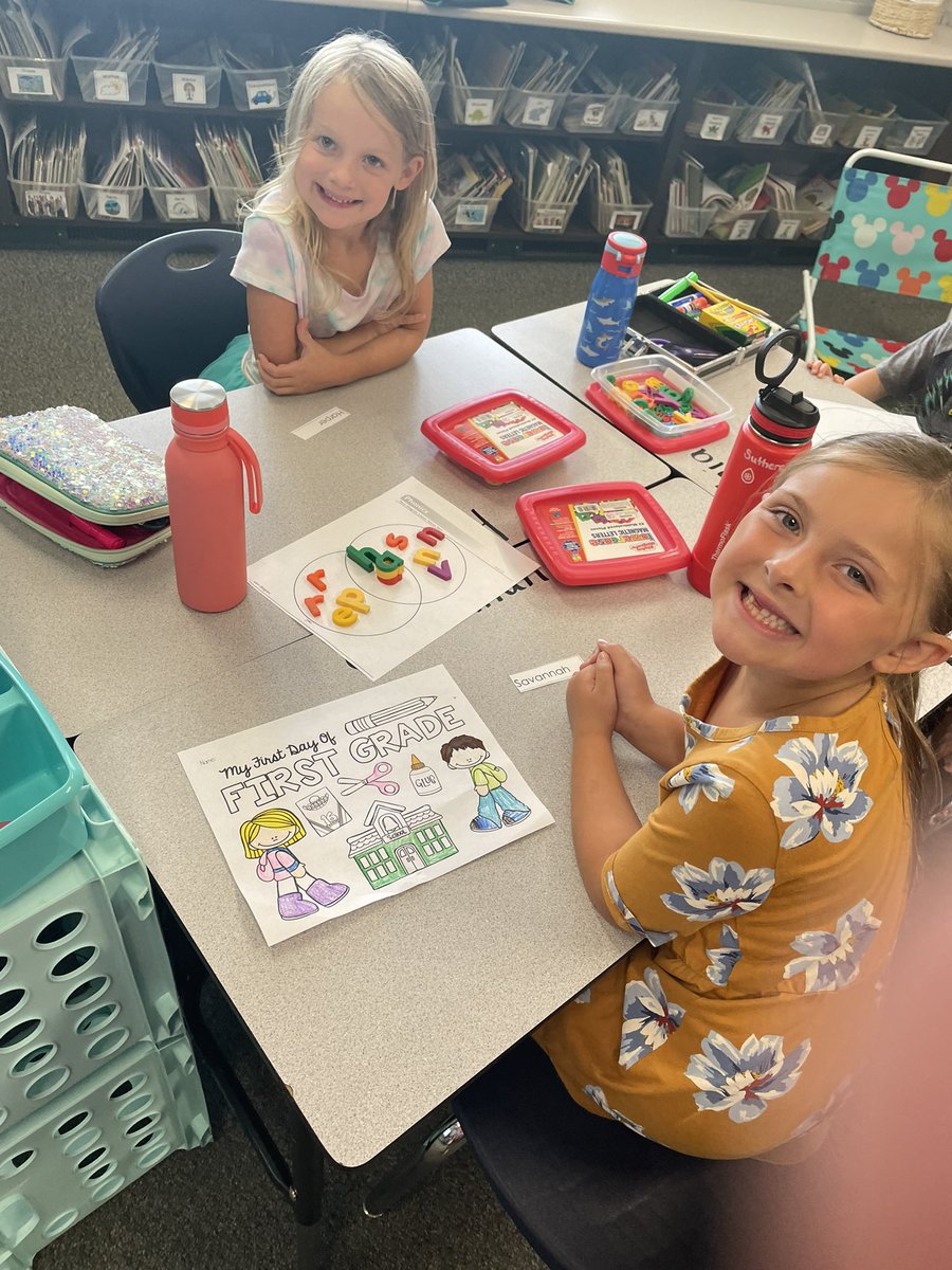 HESVerBryck1's tweet photo. Getting to know the names of our classmates by comparing our names. https://t.co/kaikef01KX