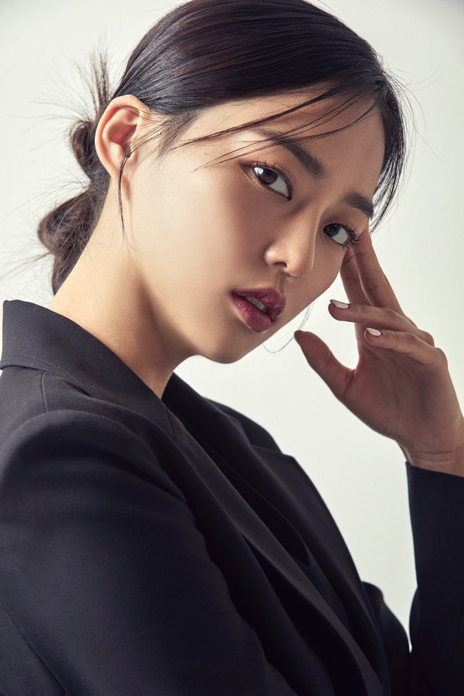 🚨 MEU DEUS! 

Confira as primeiras fotos da Yeeun liberadas pela SuperBell Company!

#JANG_YEEUN #장예은 #YEEUN