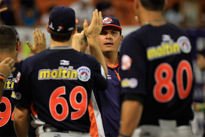 #UnaVidaUnaLiga ⚾️🇻🇪 tweet media