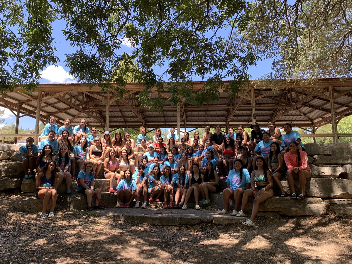 StevensFalconSB's tweet photo. Stevens Girls Athletics Leadership Retreat 2022!!What a great day having fun with these amazing young ladies and leaders of our school❤️🖤🥎🏀🏐⚽️🏃🏻‍♀️@stevensgirlsbb @runstevensrun @ladyfalconsoc @FalconsAth @stevens_vb https://t.co/V5nXY5Lkws