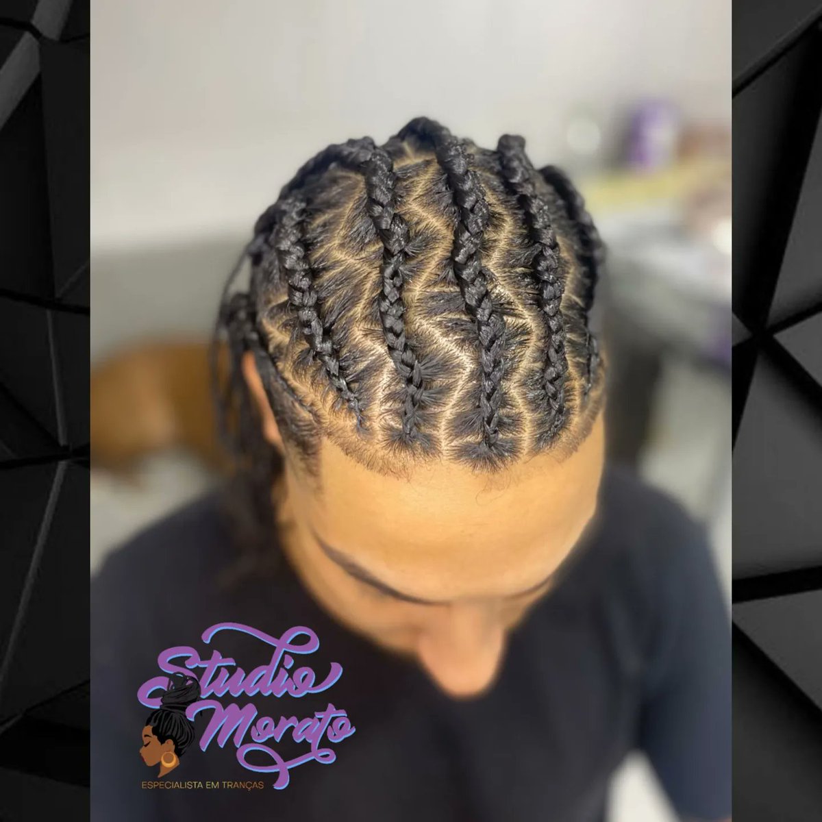 MoratoStudio's tweet photo. Passa para ver o processo 👉🏻🔥🔥

O calendário de agosto já se encontra abertooo!!! Venha fazer seu agendamento📒
Link do WhatsApp na bio 📲 
(21)97657-3642 🟢

#manBraids #menbraids #trancanago #trançamascolina #cabelotrançado #éarte #moratostudio #rj #Tijuca https://t.co/IT542g8xr7