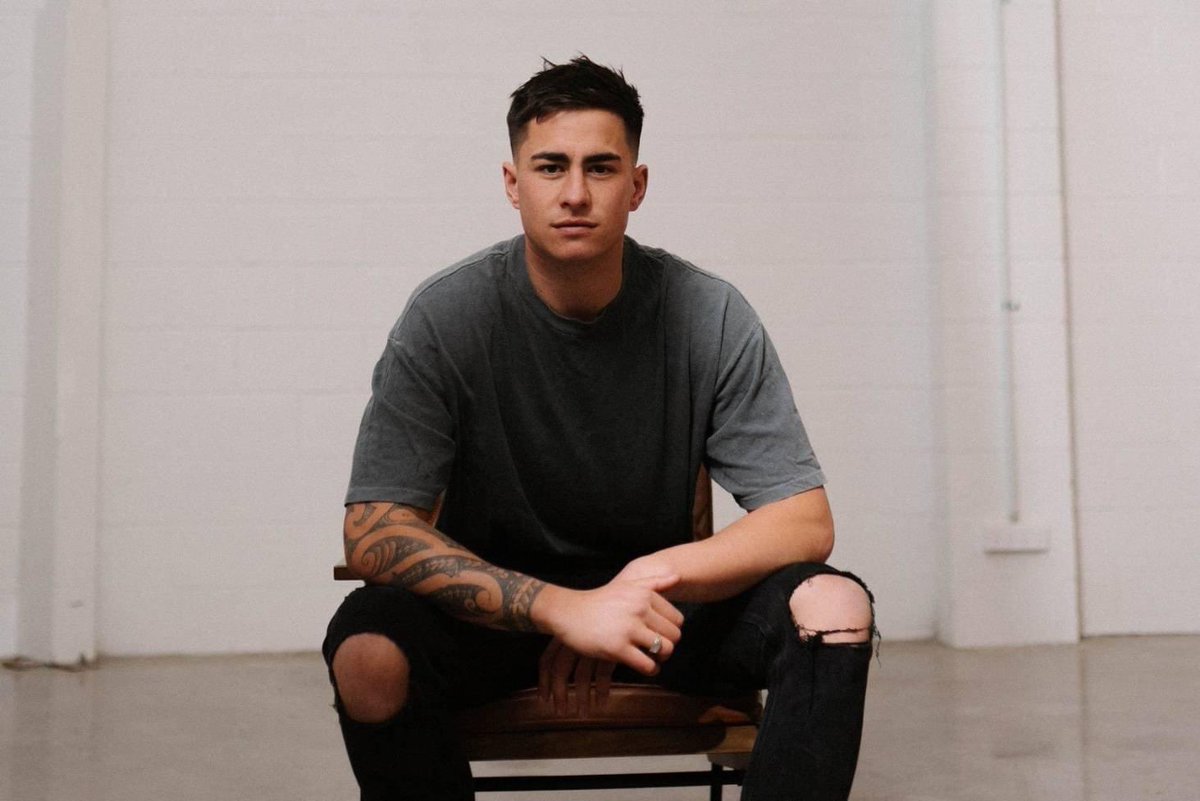 Kia ora e te whānau! We are excited to announce that internationally acclaimed soul and R&amp;B singer, <a href="/jacksonowensnz/">Jackson Owens</a> (Ngāti Tūwharetoa, Ngāti Awa, Te Arawa, Ngāi Tahu) will be our guest performer for the #MFFC22 evening function! 

Register today at: maorifreshwaterfisheries.org.nz