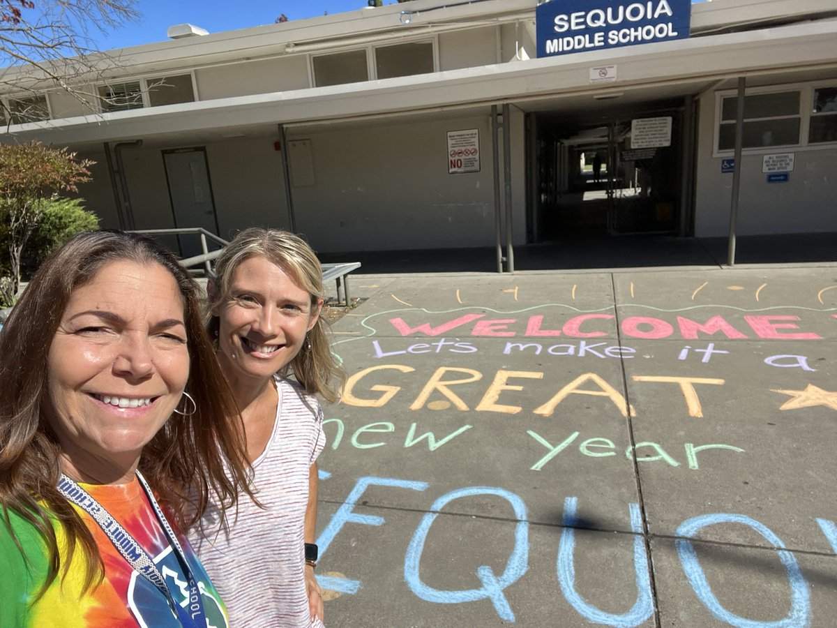 SequoiaMSGiants's tweet image. Team Sequoia is eagerly awaiting the arrival of our SMS GIANTS.  It’s going to be a great year Sequoia!
#proud2bPrincipalKeck #SMS2022-23 #weareback