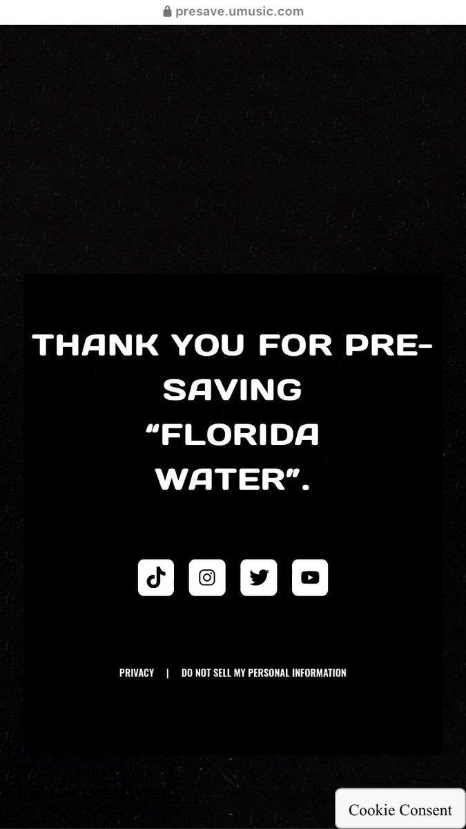 justforcdy's tweet photo. @Clix Big big boy thank you for the opportunity to win $500 &amp; keyboard ❤️ #FloridaWater https://t.co/1e43s5Uj6J