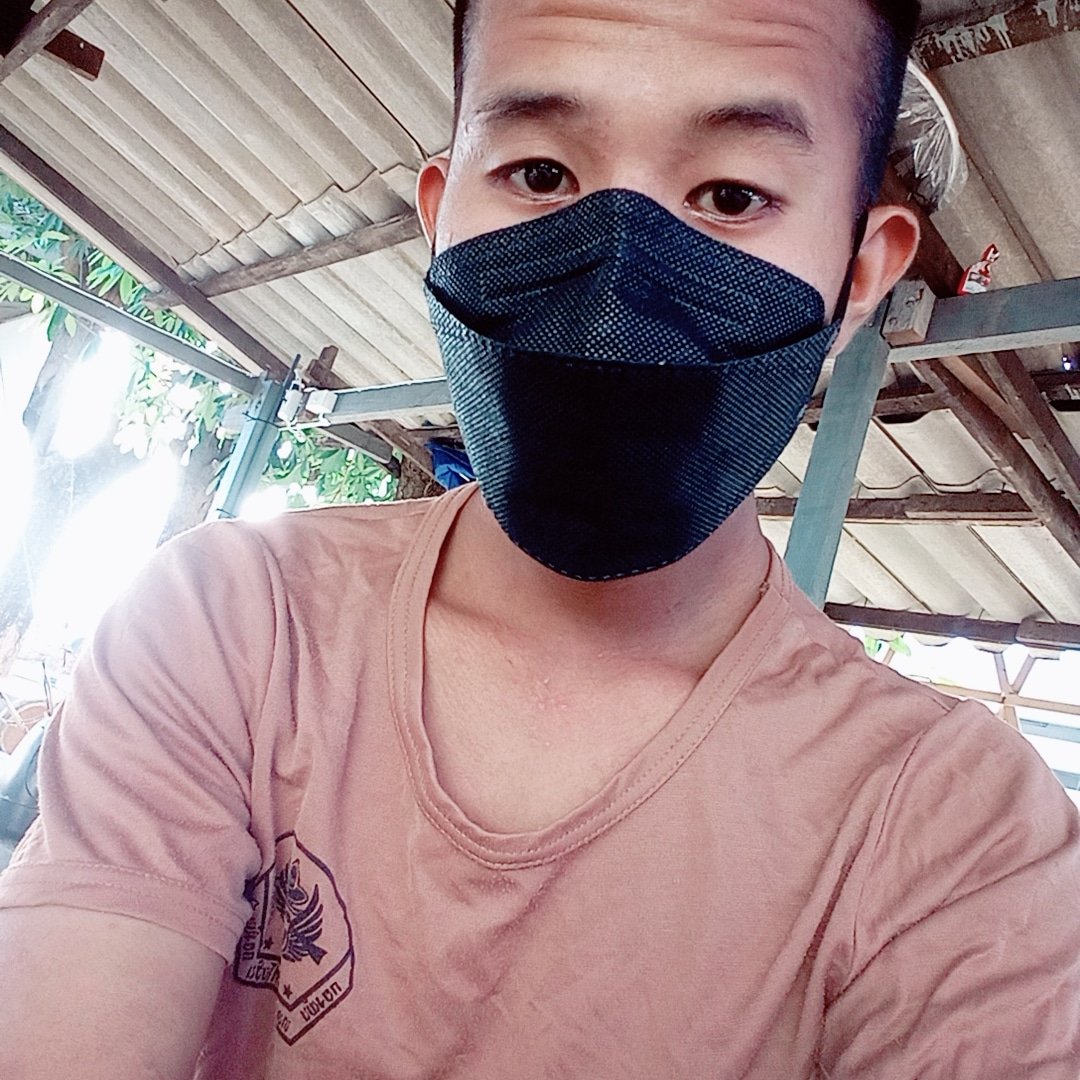 2000_sunan's tweet photo. เรารับงานนะ จ้างเที่ยว จ้างถือของ พาเดินห���างได้ ดูเเล้วเเบบฟิวเเฟน ราคาเเล้วเเต่ตกลง https://t.co/BuBkAvxJYt