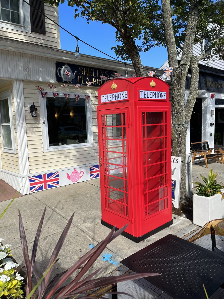 shellystearoom1's tweet photo. What do you think to our new addition to our Tea Rooms?
@piersmorgan @SeePlymouth @UKinBoston @racheliwells https://t.co/FWYu0ZnGvB