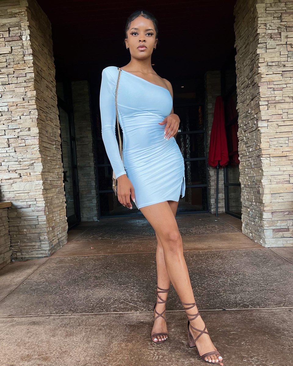 Cheers to 23 🥂🤍