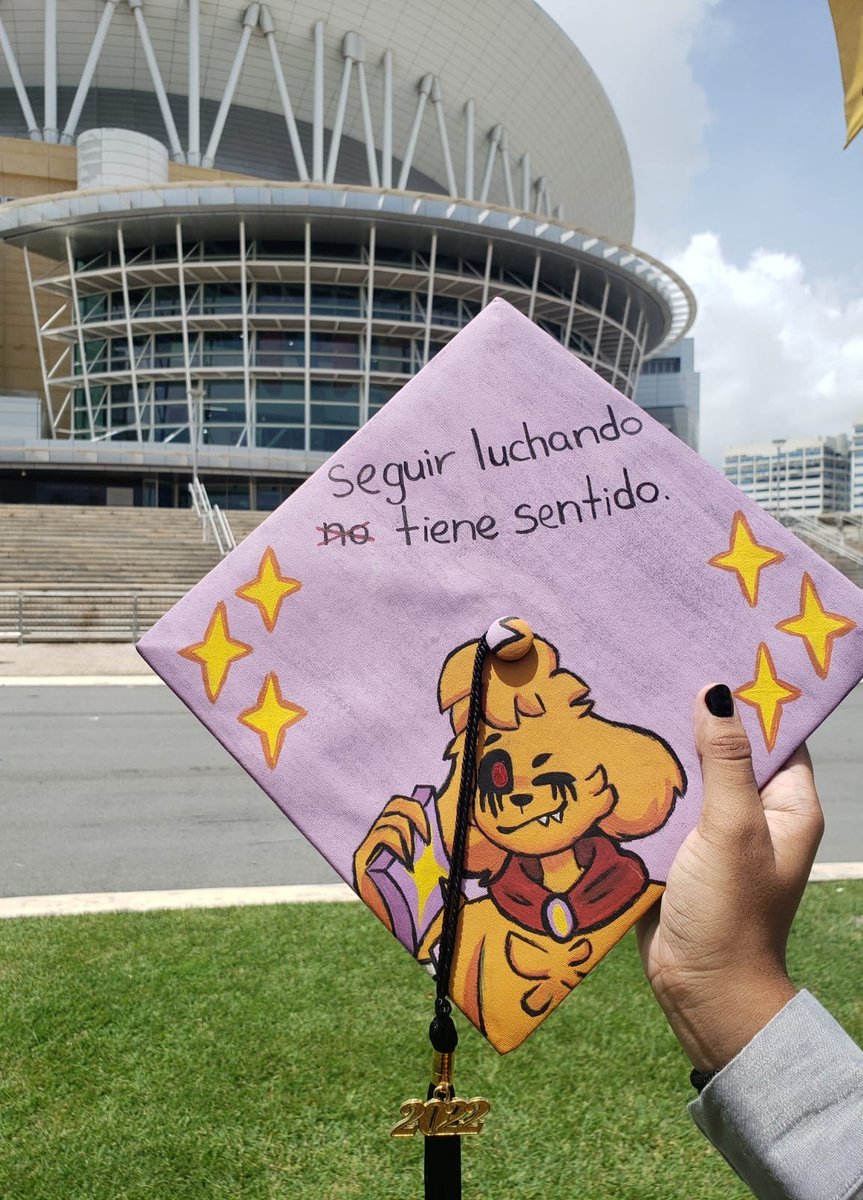 Crayolita_Arts's tweet image. Hoy me gradueeee 🥳 y como la vez anterior, quería llevar en mi birrete algo relacionado a la personita que ha sido mi inspiración por tantos años :')

Sonríeeee mássss~~~ (tenía bloqueo y mi creatividad no daba para más tbh akehdhfhdh)