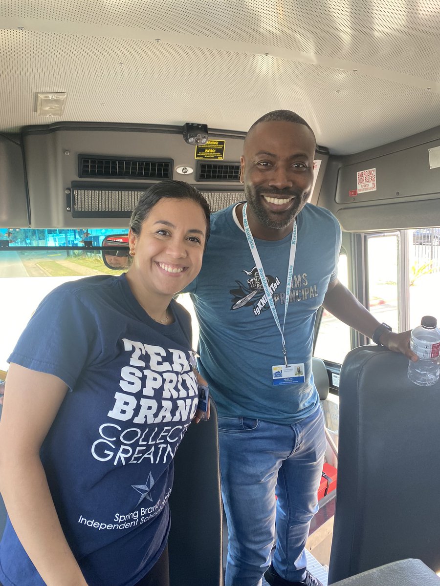 AP_MrsBaez's tweet photo. NMS staff took it to the neighborhood to welcome our students. Three buses filled of excited Knights building our legacy one day at a time. @NorthbrookMS @SBISD @brhillgroup #Sbisdfamily https://t.co/8chLWc1mEr