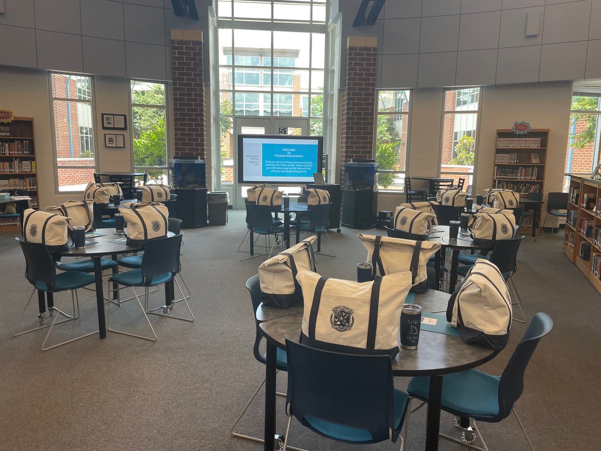 weems_mrs's tweet photo. Looking forward to meeting Colgan’s newest sharks! See you in the morning, educators! 🦈 @colganhs https://t.co/uaLNwBh6Gt