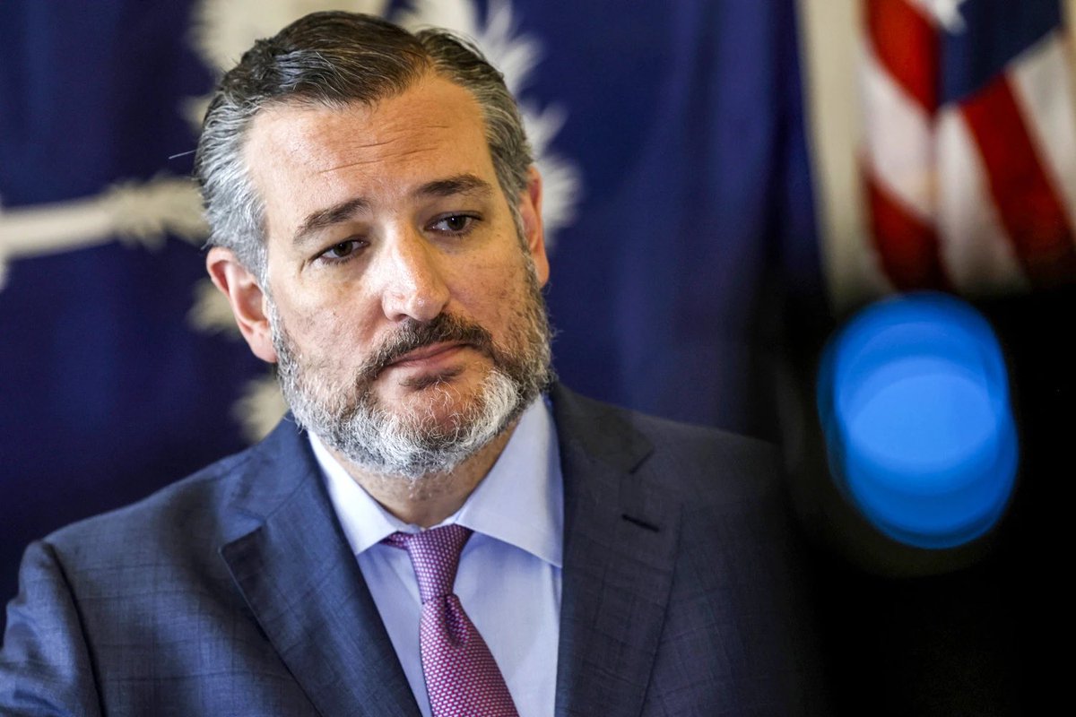 ethereaIpixie's tweet photo. ever since someone said kyle looks like ted cruz, i haven’t been able to unsee it #loveislandusa https://t.co/KrwgqfaEOy