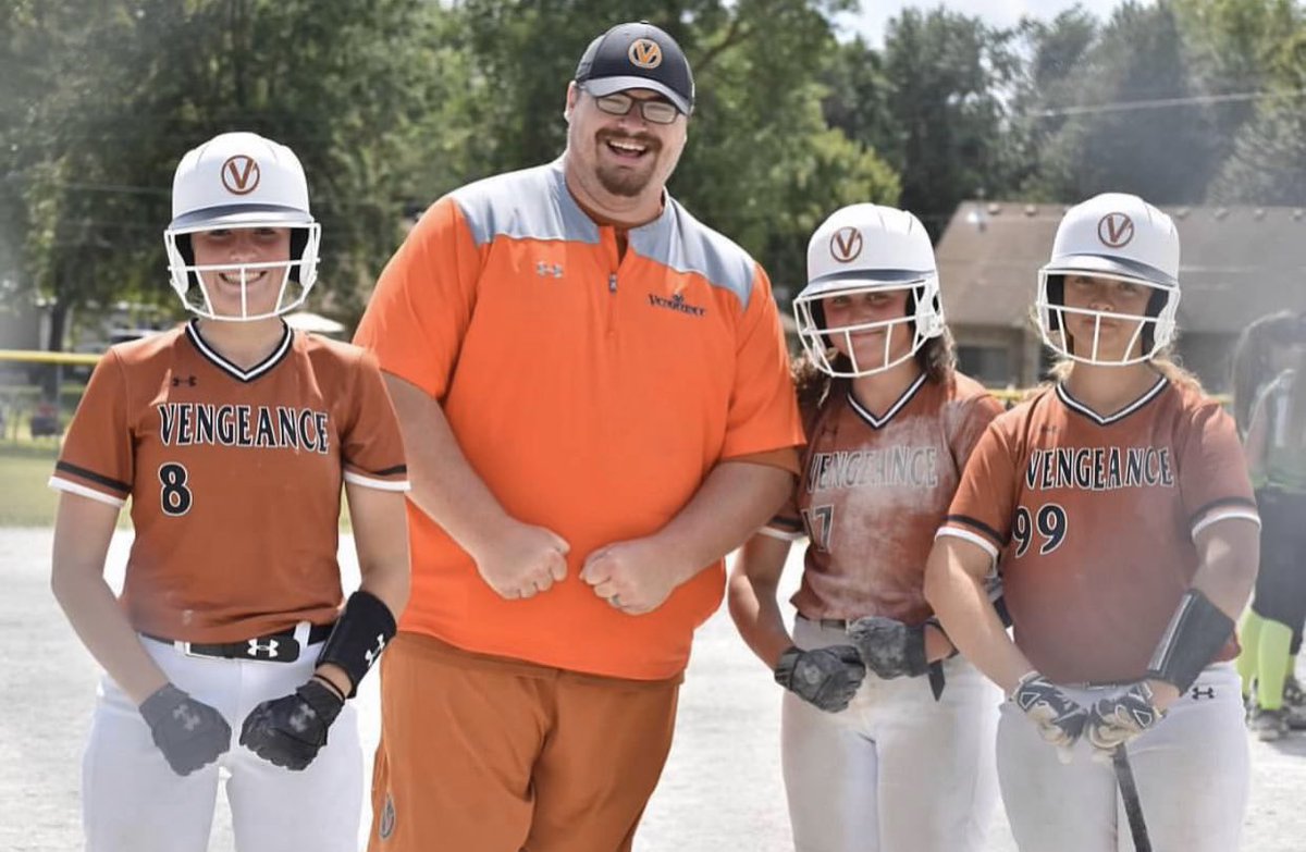 CoachBenschoter's tweet photo. &amp; we will love you guys forever! We have accomplished so much in the last 4 years and we have memories that will last a lifetime! If any of you ever need anything please let us know!!! @AlexaKownacki @jbenschoter8 @madipoe3 @_summerbrady @KyleeWodowski @chloecooperFP @a_perry_15 https://t.co/Al58bfifUP
