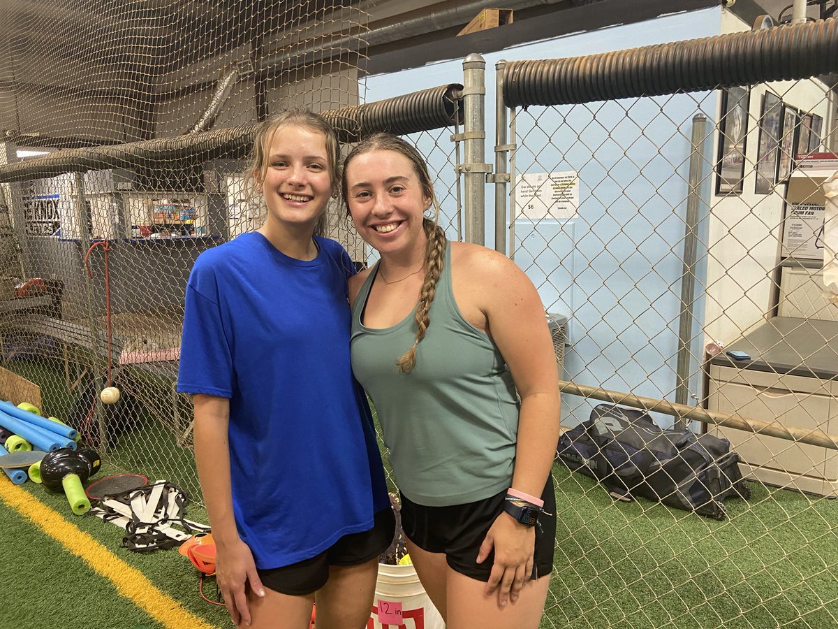 Avery Flatford (@averyflatford) on Twitter photo Thank you <a href="/StephSayne/">Stephanie Sayne</a> for helping me through my HS career and preparing me for my future in college softball. Sad this was my last lesson for awhile, but excited to see what college softball has in store! Youβve always been a call away!ππ <a href="/LBrakovec/">Lauren Brakovec</a> <a href="/TTU_Softball/">Tennessee Tech Softball</a> Thank you <a href="/StephSayne/">Stephanie Sayne</a> for helping me through my HS career and preparing me for my future in college softball. Sad this was my last lesson for awhile, but excited to see what college softball has in store! Youβve always been a call away!ππ <a href="/LBrakovec/">Lauren Brakovec</a> <a href="/TTU_Softball/">Tennessee Tech Softball</a>