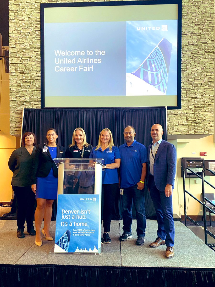 It was so good to see some amazing leaders in Denver this week. Our Career Fair was a great success. @jonathangooda @MattatUnited @michellehodges @weareunited #wearehiring 💙✈️