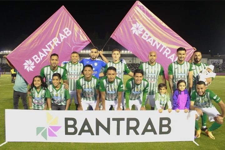 Inicia el partido ✅ Esta publicación es gracias al apoyo de nuestro sponsor: @BetcrisGuate #SomosAntiguaGFC  #VamosAguacatero #VamosAntigua #VamosPanzasVerdes  #AntiguaGFC  #SoyAntiguaGFC