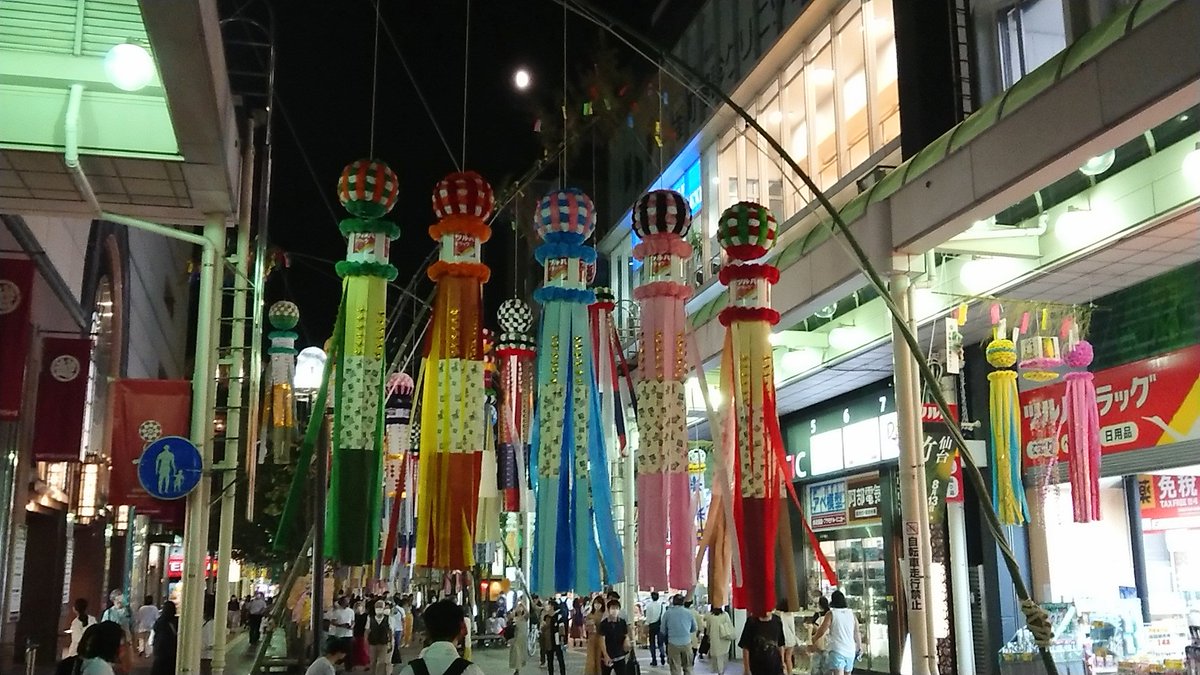 yokan113's tweet photo. @mkbarr 1964!It's a beautiful sketch!The current Tanabata decorations are just as extravagant as the Tanabata decorations in the sketch! https://t.co/mpcpwIYgfH