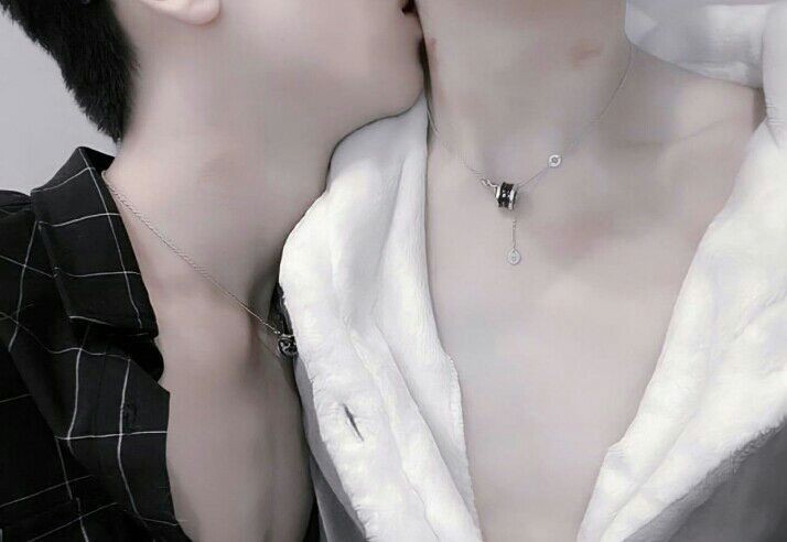 ㅤㅤ      𝚅𝚘𝚞𝚜 ê𝚝𝚎𝚜 𝚖𝚘𝚗  
                 ⏤͟͟͞͞   11:11 ◇  
          𝓘 𝘭𝘰𝘷𝘦 𝘮𝘺 𝘣𝘰𝘺𝘧𝘳𝘪𝘦𝘯𝘥