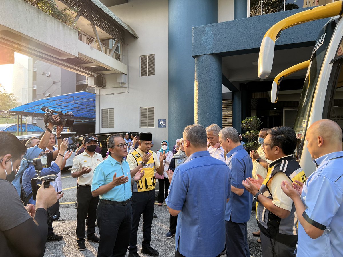 Ir. Ust. Hazery tweet media