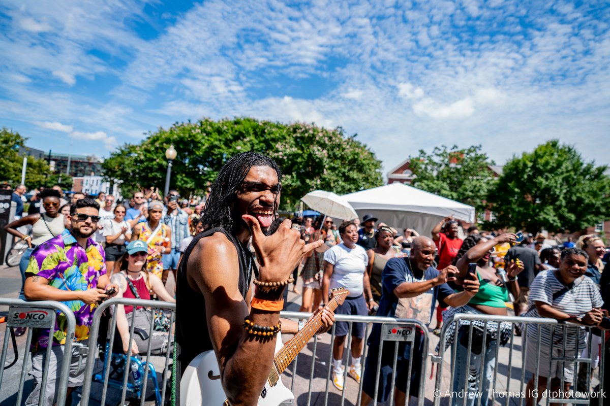 dcfunkparade's tweet photo. #MusicAudiences THANK YOU THANK YOU THANK YOU✌️💟 for a phenomenal turnout at the 8th Annual #FunkParadeFestival on U Street!🎶 
👉 PHOTO ALBUM 🎞️ https://t.co/fPvvy401UP
🤳 TEXT FUNKPARADE TO 44-321 to donate to @themusicianship youth programs!

📸 @brionatvylor &amp; @dtphotowork https://t.co/RtIJ6CWYa6