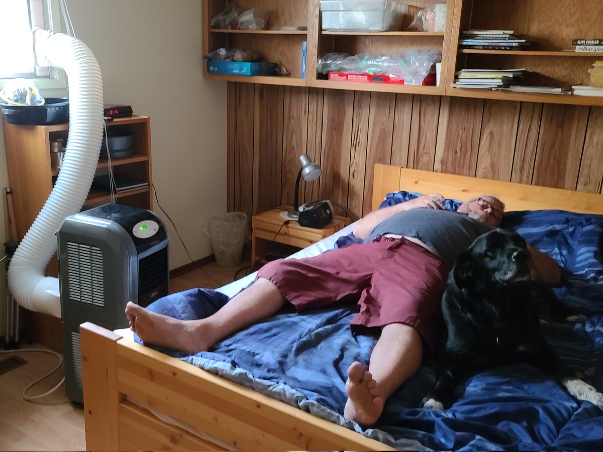 KerryAtkinson2's tweet photo. My Mom, as per usual, turned off the AC as soon as I was gone. Younger brother has moved it into the spare room.
It's so hot in my house so I'm heading for the basement.
#LifeWithMom #SeniorProblems #Cooked https://t.co/u9Xhx30h3f