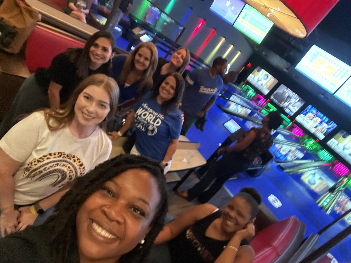 FollowMrsBrooks's tweet photo. Late post: This was the best leadership retreat! Bonding, building, and bowling!! #LeadersOfThePack #LeadTheLearning 🐺❤️🐺❤️🐺 https://t.co/y3ClIcB1KT