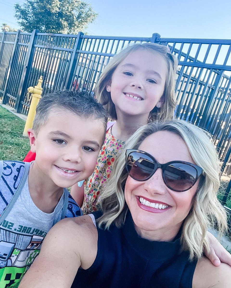 Jessica Warren (@jessmwarren) on Twitter photo Welcome back <a href="/ValVerdeUSD/">Val Verde USD</a>!!! Enjoyed visiting some our amazing sites today! Wishing everyone their best year yet! #vvusdbacktoschool22 Welcome back <a href="/ValVerdeUSD/">Val Verde USD</a>!!! Enjoyed visiting some our amazing sites today! Wishing everyone their best year yet! #vvusdbacktoschool22