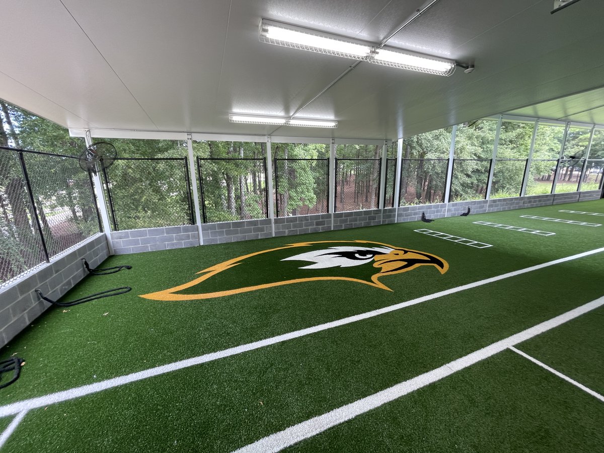 BenLippenSports's tweet photo. 💪The Ben Lippen Athletics brand new state-of-the-art Outdoor Speed &amp; Agility Center is open &amp; ready to go!💪 
Keep swiping to check it out! https://t.co/Pa8ss7nCkY
