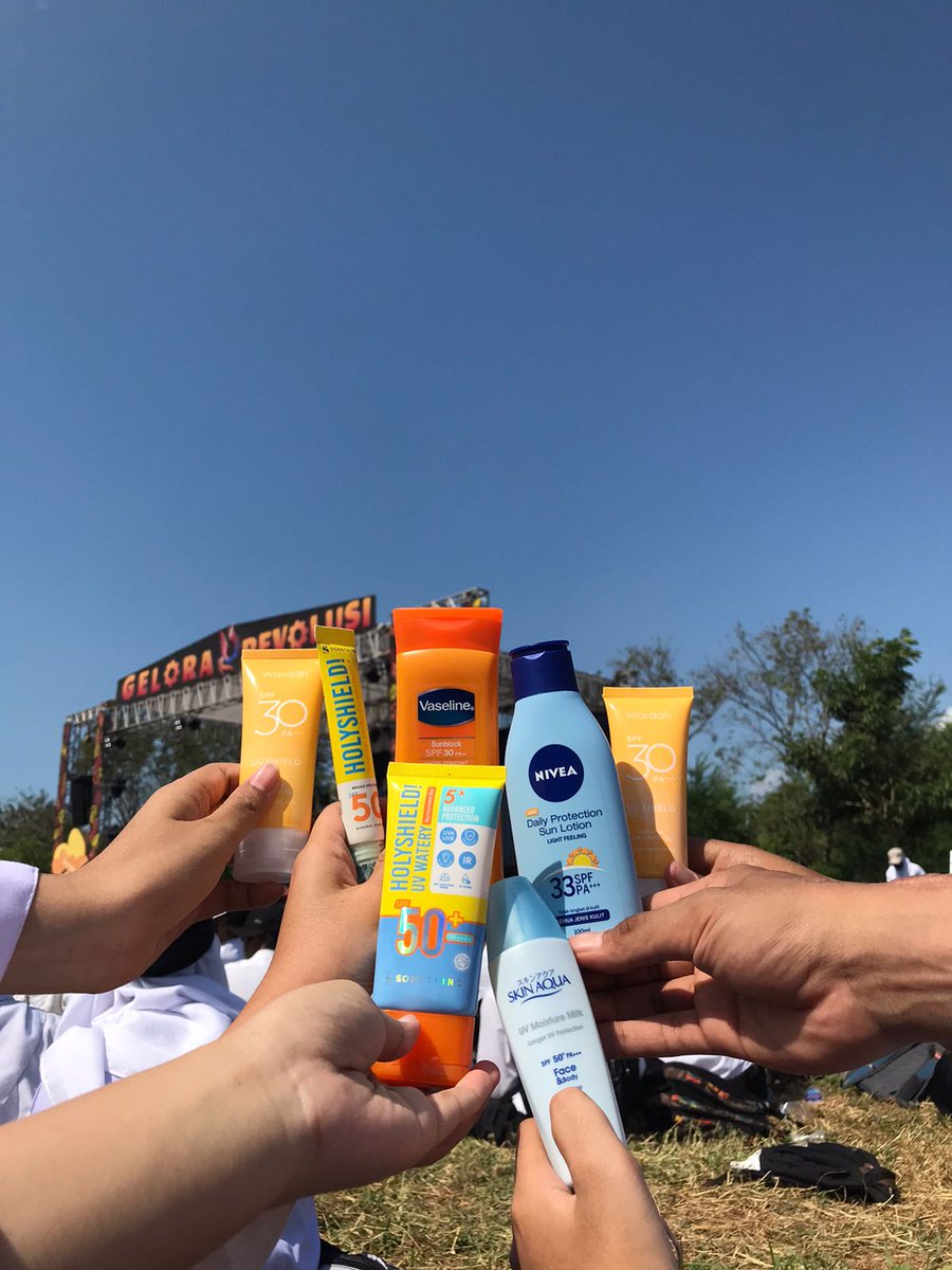 ptn! Surabaya panas kack🔥 sunscreen harus siap selaluu