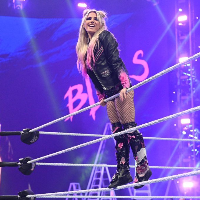 Like who else is it going to be?? 🥰🥰🥰 #WCW #AlexaBliss #WWERaw #WWE https://t.co/4y2BxJyctS<a href="/tag/wcw"class="tags">#WCW</a><a href="/tag/alexabliss"class="tags">#AlexaBliss</a><a href="/tag/wwe"class="tags"><span>#wwe</span></a><a href="/tag/wweraw"class="tags"><span>#wweraw</span></a>