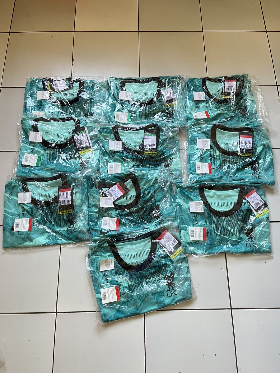 Liverpool Away 2020-21

Original 100%

#footballshirts