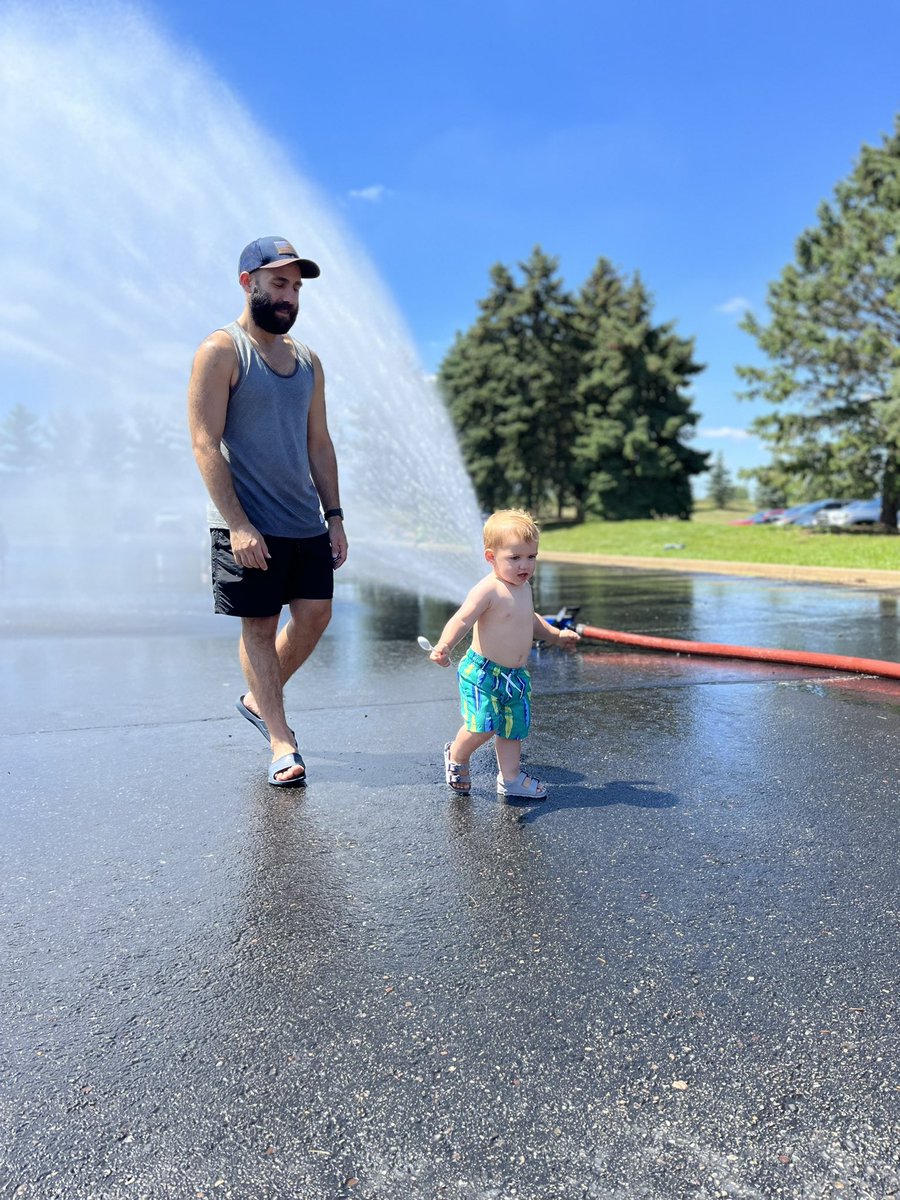 sh_lynnx's tweet photo. Fire hose splash pad thanks to the Canton police and fire department 💦🚒 https://t.co/Pe1JDS3jaA