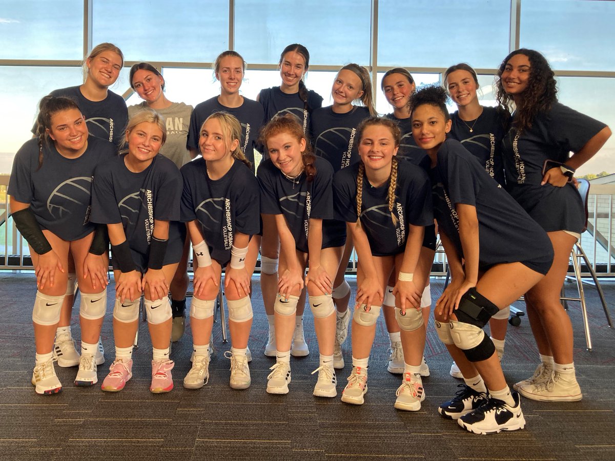 HobanGirlsVball's tweet photo. Second quad scrimmage tonight at Stow with Rocky River &amp; Woodridge.

Varsity went 3-0 winning all sets

JV went 3-0 winning all sets

Freshman had tri scrimmage tonight at home with Stow &amp; Rocky River and fought hard to a split the night.

Great job and impressive performance!!!! https://t.co/Q0WZrfCZq1