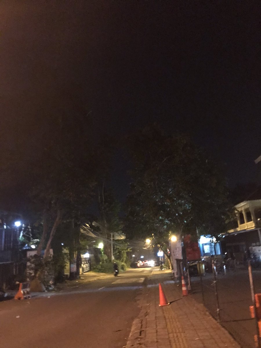 Sllvyaarr's tweet photo. [MPKMB SV IPB DAY 2]
bangun pagi pagi semangatt banget buat MPKMB hari terakhir, jalan bareng temen temen di jam 4 pagi bakal jadi pengalaman yang gabakal terlupakan, dan bertemu orang baru:)

#TheGlimpseStoryofGatamalaAgrinawa #MPKMB59SVIPB
#VOKASIIMPACT
#IPBDIGDAYA
#VOKASIJUARA https://t.co/DyPOYKdNBQ